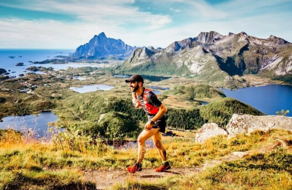 Hallvard Schjølberg og Line Skrepstad vant fjelløpet Lofoten High5 fotograf-Karianne Klovning-3 (640x416).jpg