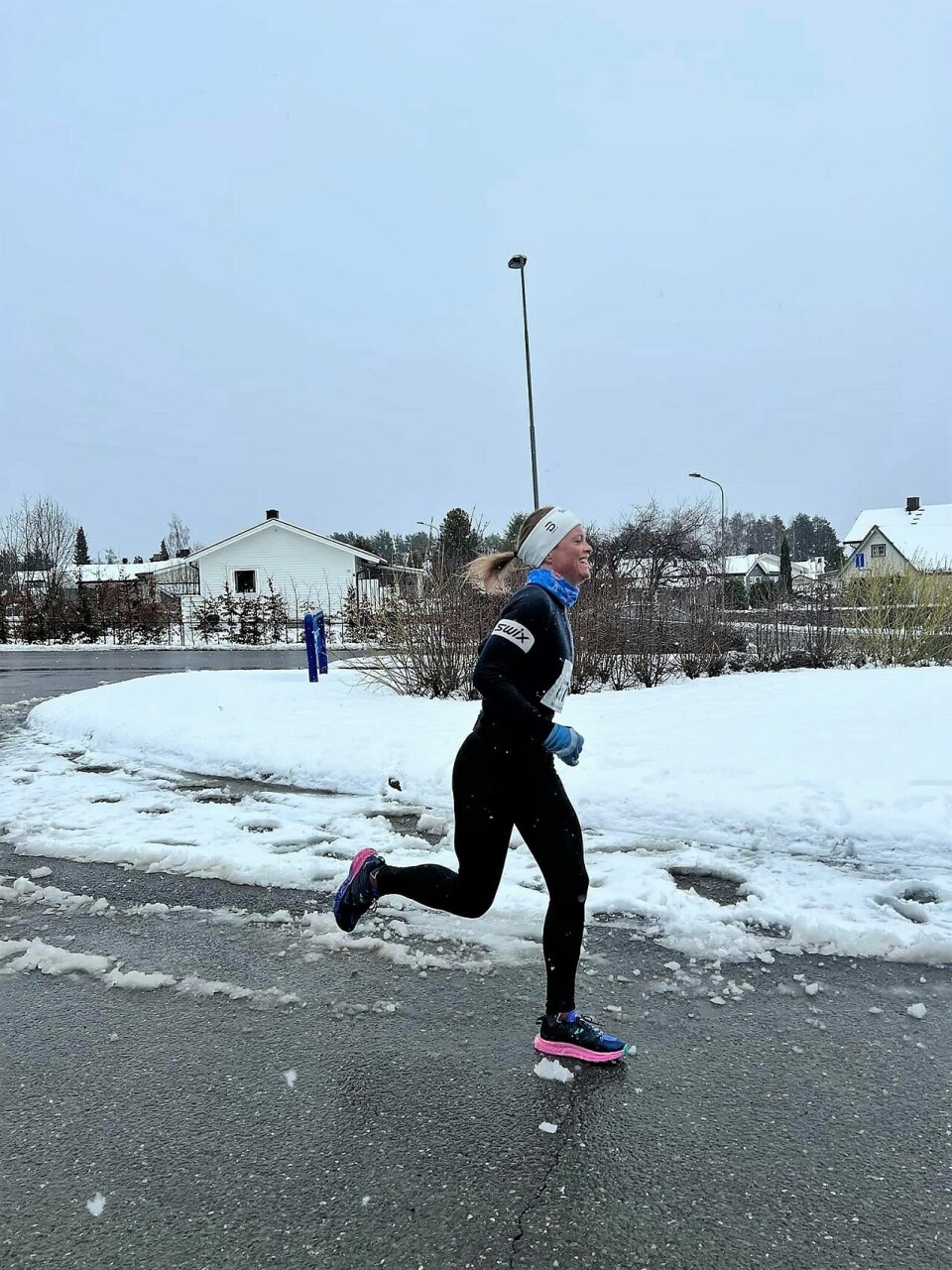 Sørpeføre i sesongpremieren i Hamarkarusellen Camilla Rustadbakken Berg.jpg