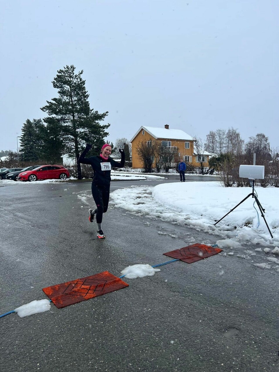 Sørpeføre i sesongpremieren i Hamarkarusellen Ingeborg Camilla Sylling.jpg