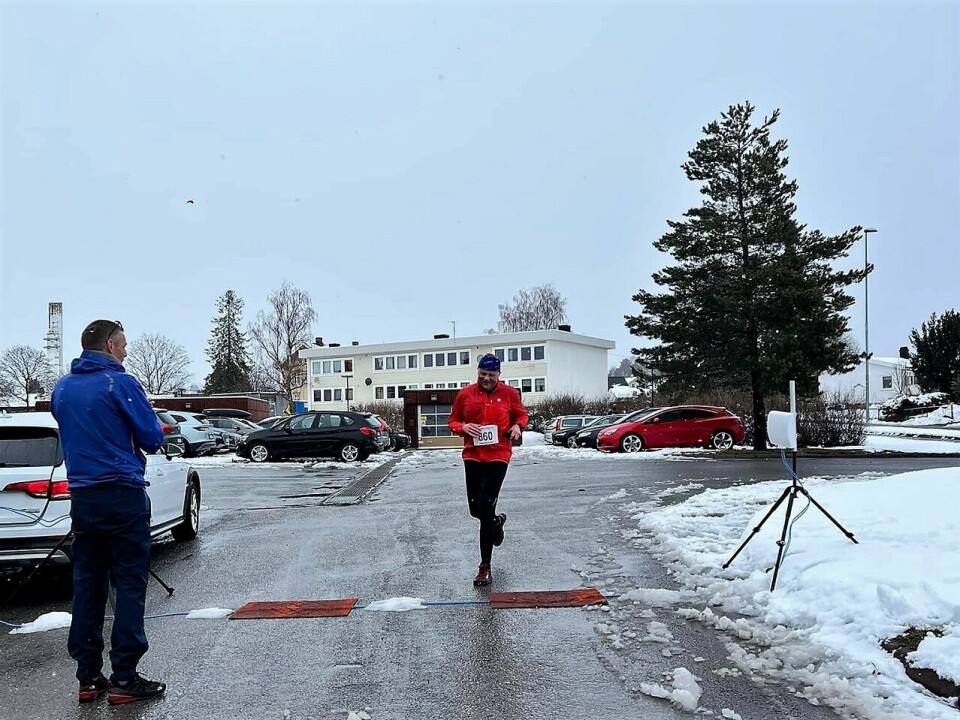 Sørpeføre i sesongpremieren i Hamarkarusellen Jon Petter Gjermundsern.jpg