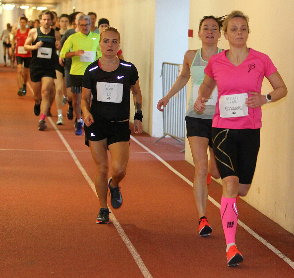 Eirik Gundersen og Mona Grindberg vant Bislett 50 km Damer_3_av_de__4_beste_i_starten_A20G9500.jpg
