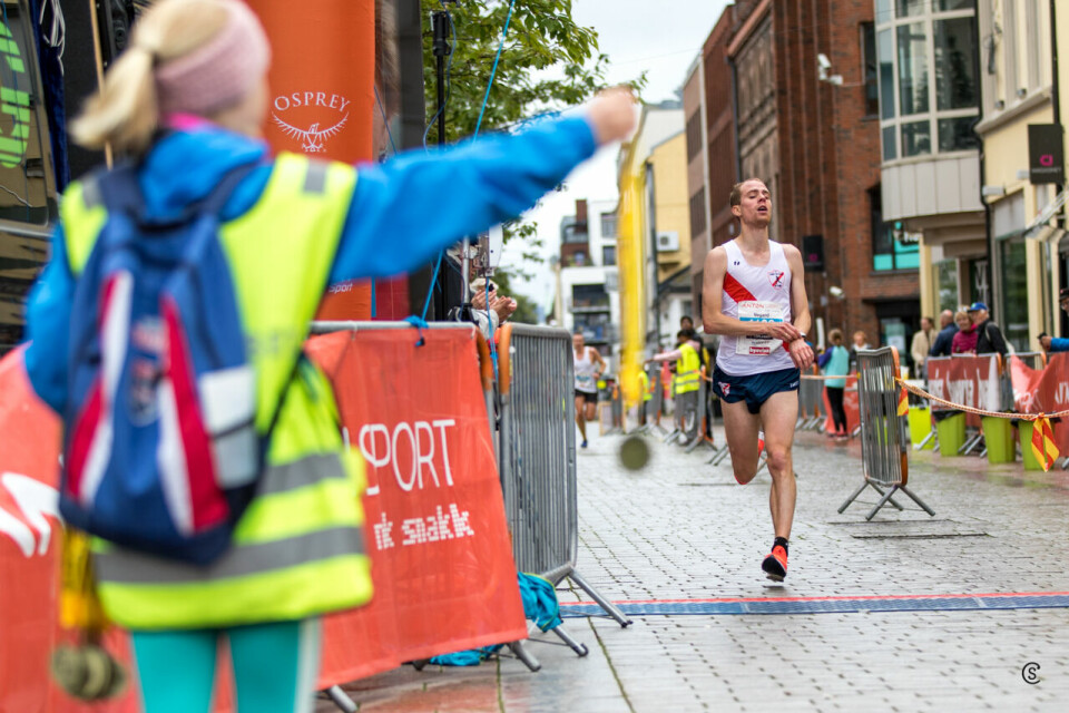 Deltagerrekord og mange sterke tider i Drammensmaraton 20190908-S7D_5143.jpg