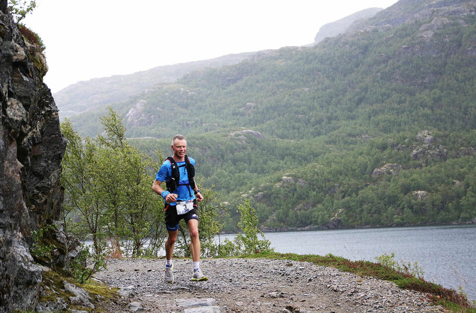 Vått og kaldt da Therese Falk og Håkon Urdal vant 1. etappen av Rallarvegsløpet Frode_Johansen_4S7A1227.jpg