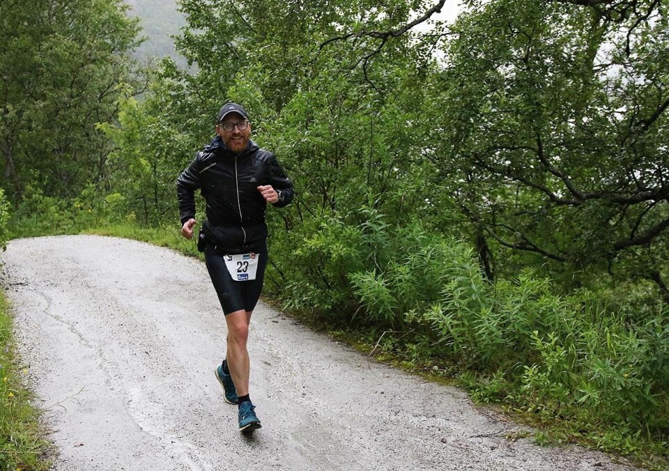 Vått og kaldt da Therese Falk og Håkon Urdal vant 1. etappen av Rallarvegsløpet Peter_Tubaas_4S7A1770.jpg