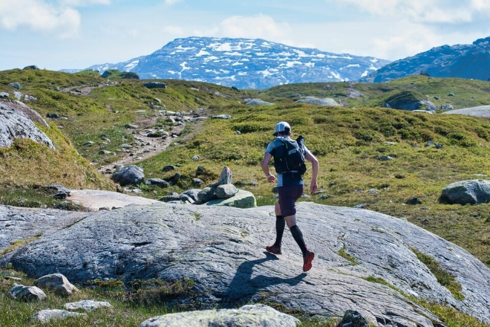 Øystein Røen fra Voss var raskest over fjellet mellom Voss og Bergen. (Foto: XREID/Mathieu Bocci) Øystein Røen fra Voss var raskest over fjellet mellom Voss og Bergen. (Foto: XREID/Mathieu Bocci)