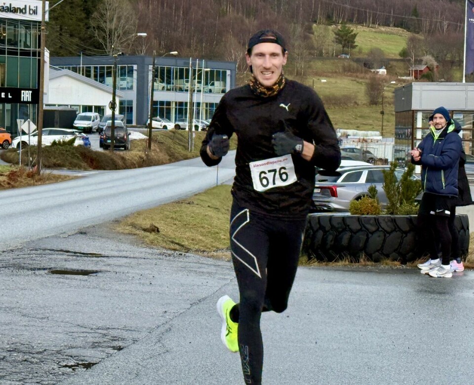 Bjorn Sether Wastvedt og Janne Elin Vatnaland vant 10 km i Ålesund 10km_Erik_Henriksen