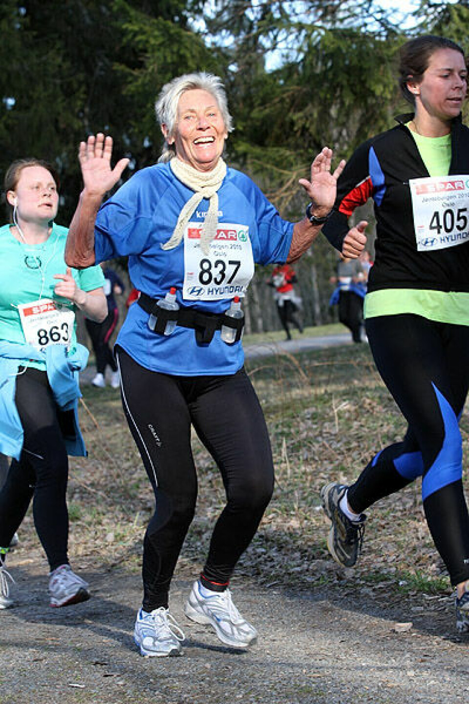 Jentebølgen i kaldt solskinnsvær Anne_Leira_IMG_1265