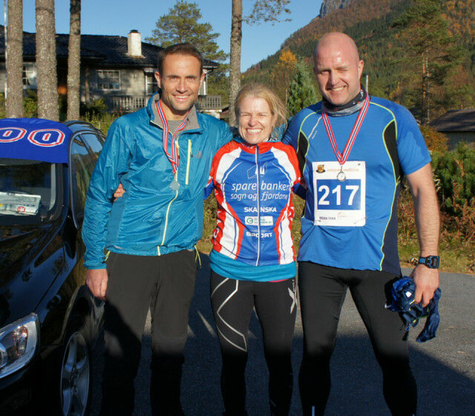 Seier til Helge Hafsås i historiens første Eikefjord Maraton Halvm. - Hollevik og co..jpg