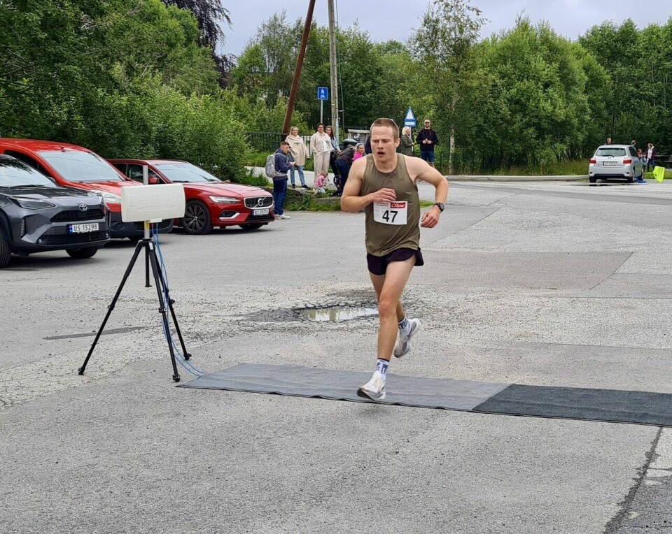 Njål Tyssing vant 10 km i Vasstrandmila i Ålesund 10km_Petter_Hørte