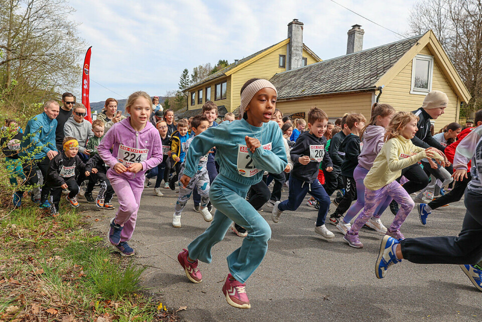 Spennende dueller i Ask-stafetten Barneløp.jpg