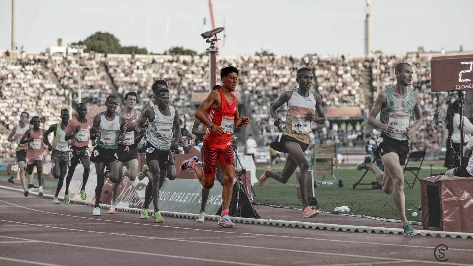 Nico Young på vei mot imponerende seier på Bislett. (Foto: Syvain Cavatz / Fargeredigert av Tom-Arild Hansen) Nico Young på vei mot imponerende seier på Bislett. (Foto: Syvain Cavatz / Fargeredigert av Tom-Arild Hansen)