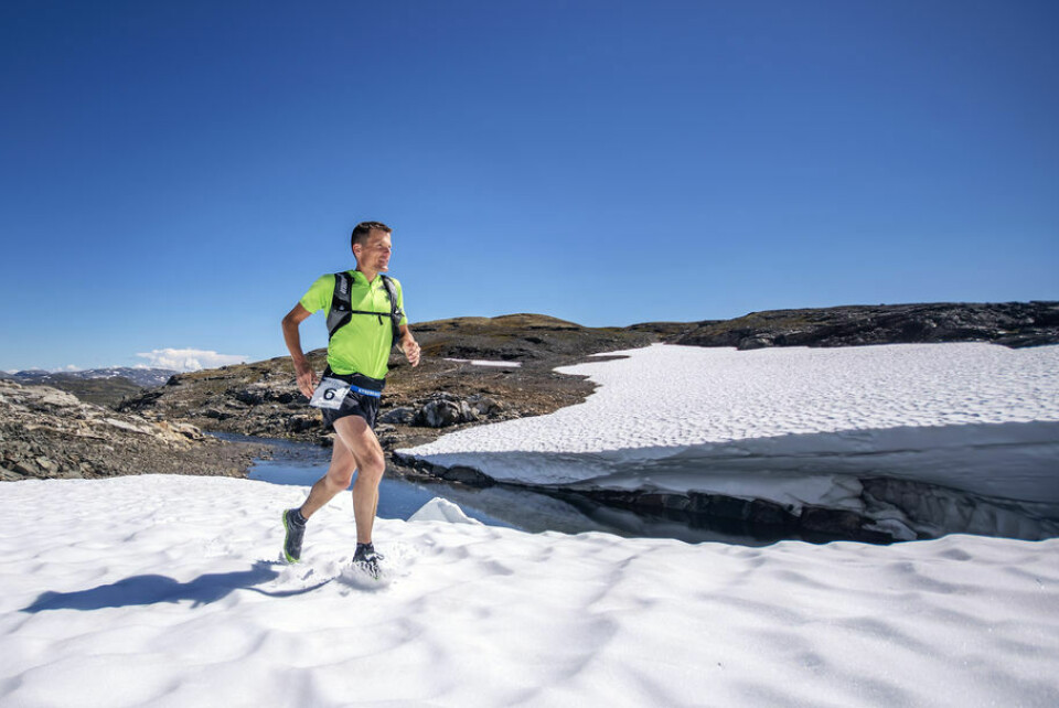 Dynafit Hardangerjøkulen Ultra, 100 km rundt Norges fineste isbre Hallvard SchjøllbergFoto Kai-Otto Melau/Xtremeidfjord