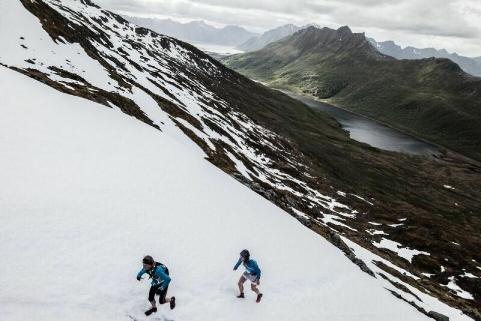 Hallvard Schjølberg og Maria Nordfjäll vant Lofoten Ultra-Trail® 100 miles unspecified2_foto_Kai-Otto_Melau.jpg