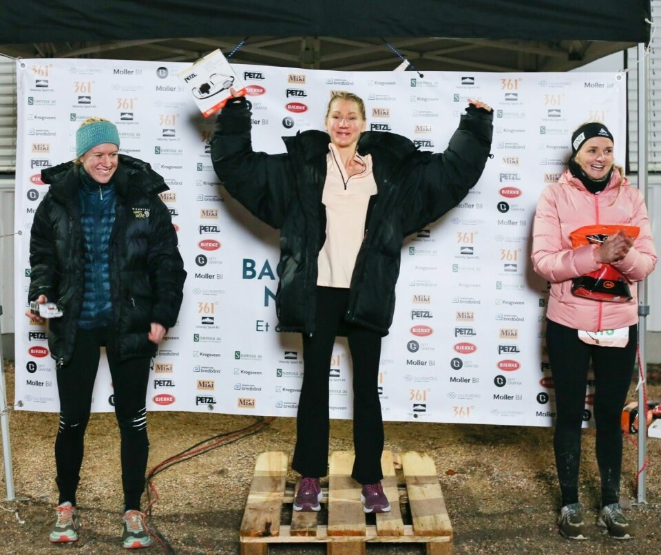 184 deltagere da Kristin Aastad og Sebastian Håkansson vant Backyard Ultra Sandefjord Topp3kvinner-siste-runde_FOTO-Nikita-Solenov.jpg