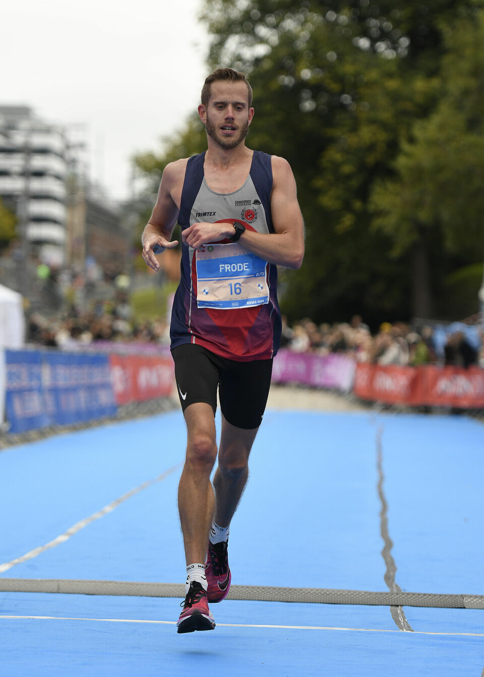 Håkon Brox og Helena Hope vant Oslo maraton maraton-frode-stenberg_50D0909.jpg