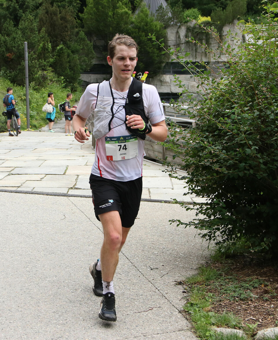 Sveitsisk seier og norsk 11. plass i Mont Blanc Marathon Jonas-Hesthaug-4S7A8134.jpg