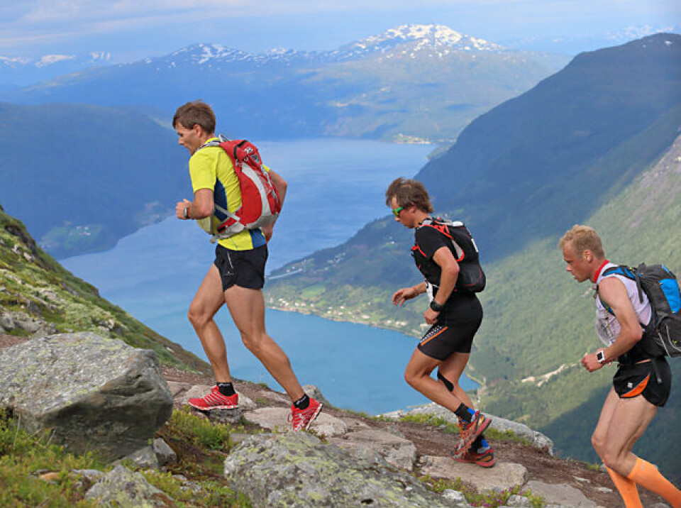 Skåla Opp fullsatt på en time utsikt_med_lopere_web.JPG