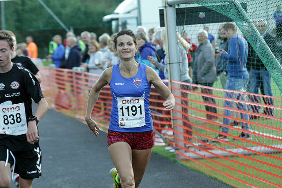 Nesten 1000 deltagere fullførte strålende Arnaløp i solskinn IMG_0970.jpg