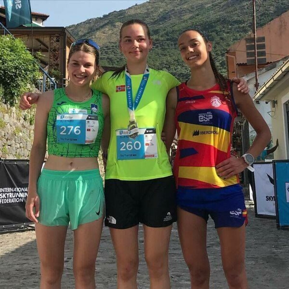 Flere norske medaljer i ungdoms-VM i Skyrace Ingeborg-Synstnes-Hole.jpg