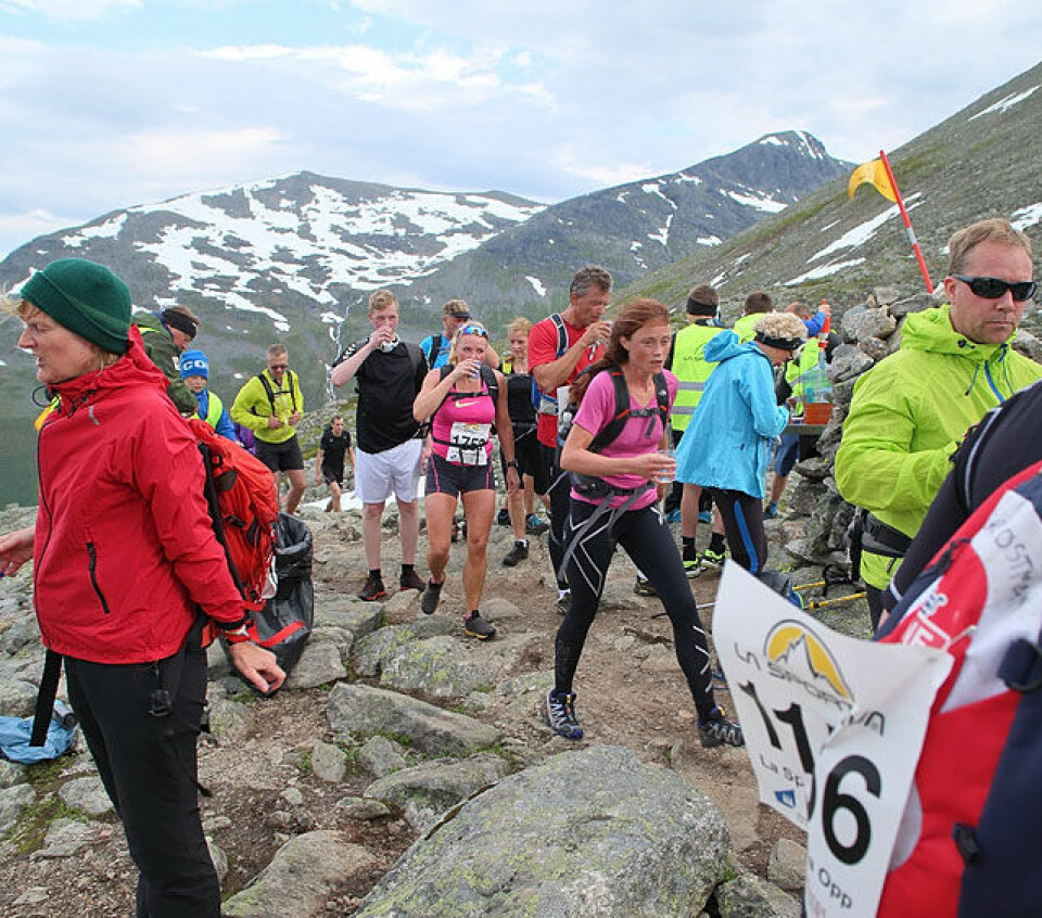 Skåla Opp fullsatt på en time Drikke_1150moh_CK8R2549.jpg