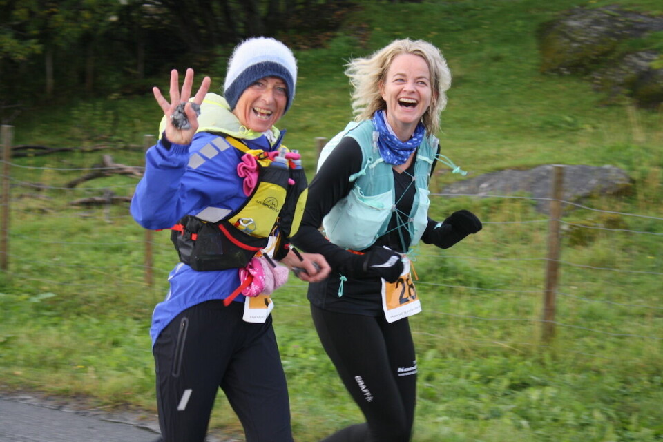 Eldrup i egen klasse under Harstad Summits Trail Marathon Anja_og_Liv.JPG