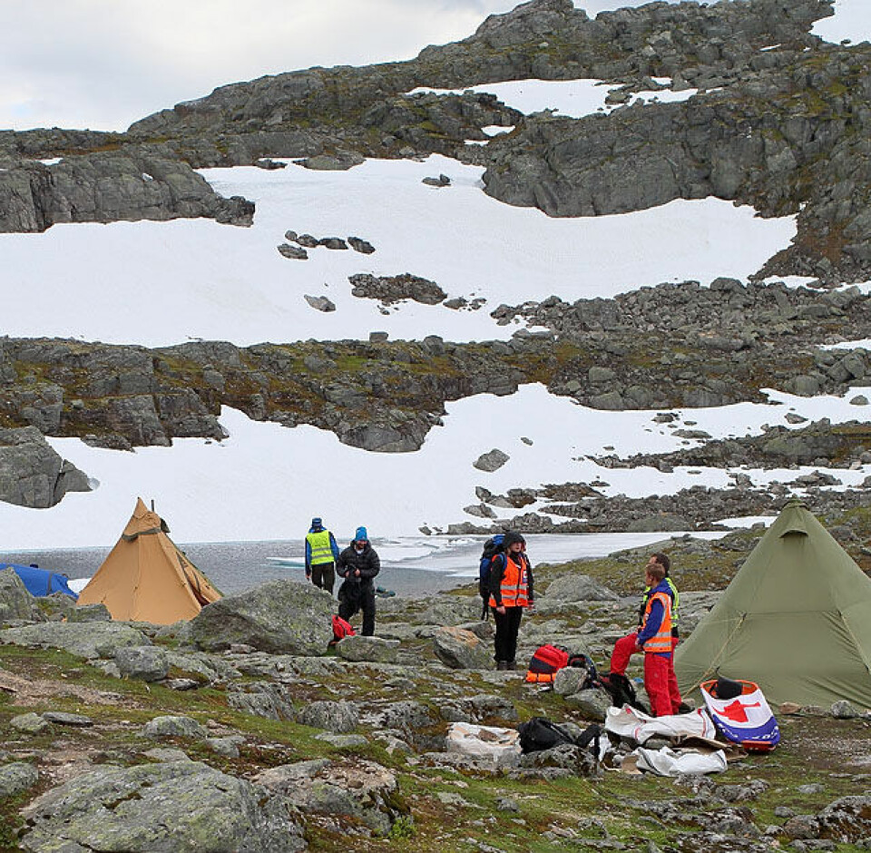 Skåla Opp fullsatt på en time Skaalavetnet_telt_CK8R2539.jpg