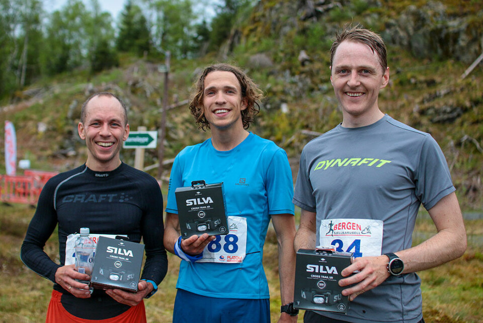 Hilde Fenne og Anders Sommer raskest over Livarden 3J6A3183.jpg