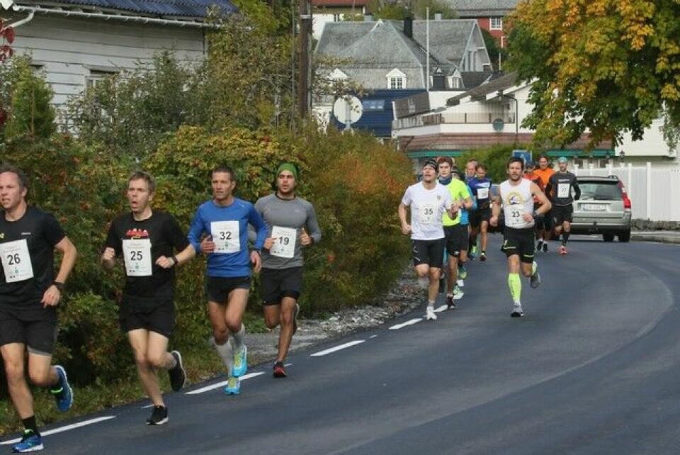 Trude Eimhjellen og Bendik Grimsbø vant Gloppen halvmaraton (Nå med flere bilder) Foto - Svein Hjelmeset (8).jpg