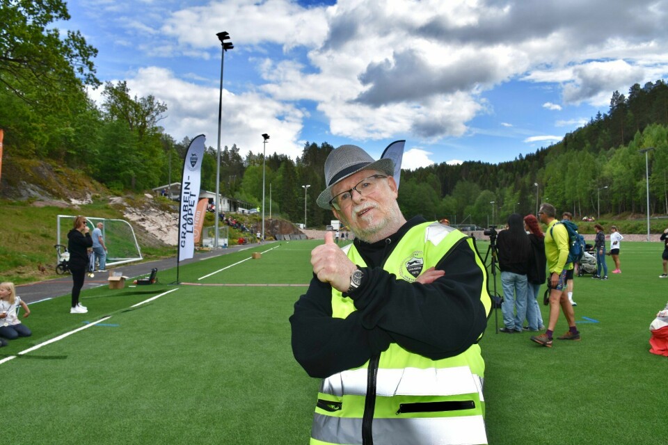 Graabeinløpet over all forventning Asle Lien - lopsgeneral - gir tommel opp for arrangementet.jpg