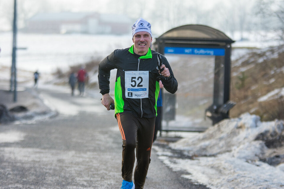 5 km landeveisløp i Bø ble en erstatning for Telemark Vinterkarusell Kjetil Dale spurter mot mål.jpg