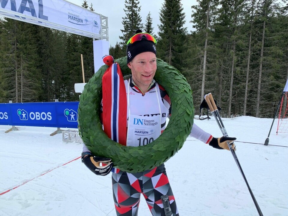Simen Østensen og Sofia Johansson vant Holmenkollmarsjen Simen_Østensen_vinner.jpg