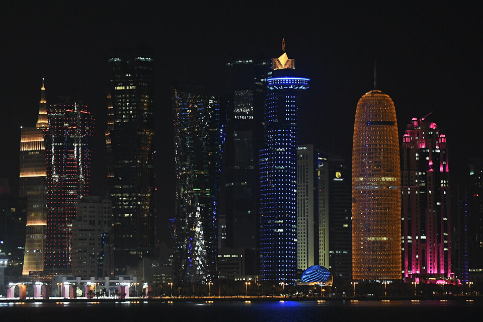 Dobbelt etiopisk og hederlig 24. plass til Gebretsadik maraton-doha-skyline-bakgrunn-for-maraton_50D2110.jpg
