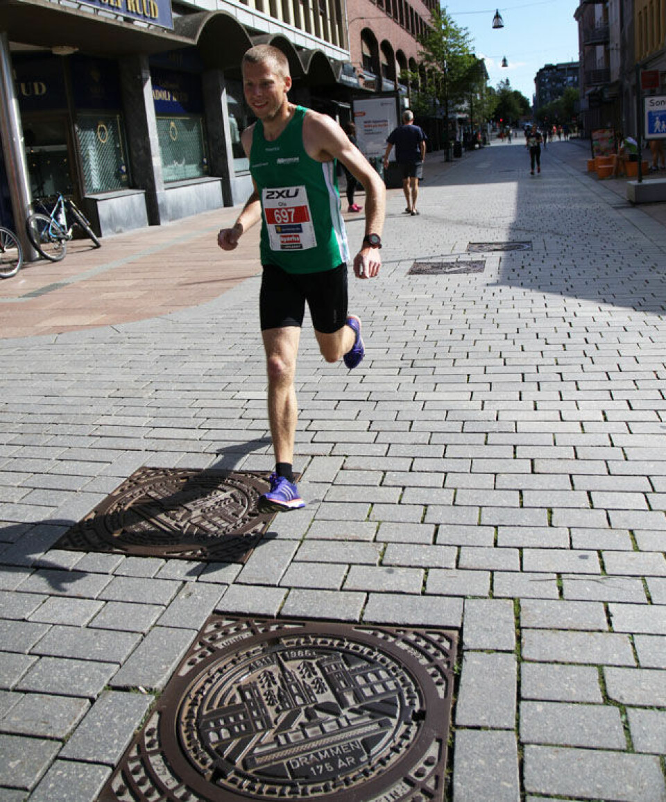 Gode tider og deltakerrekord i sommerlig Drammensmaraton 10km_Ola_Matre_IMG_0405.jpg