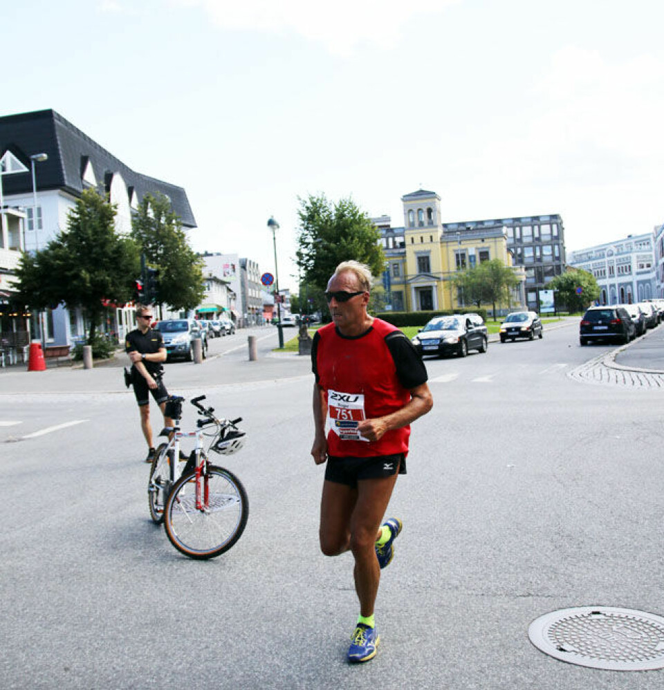 Gode tider og deltakerrekord i sommerlig Drammensmaraton 10km_Roger_Gjoevaag_IMG_0464.jpg