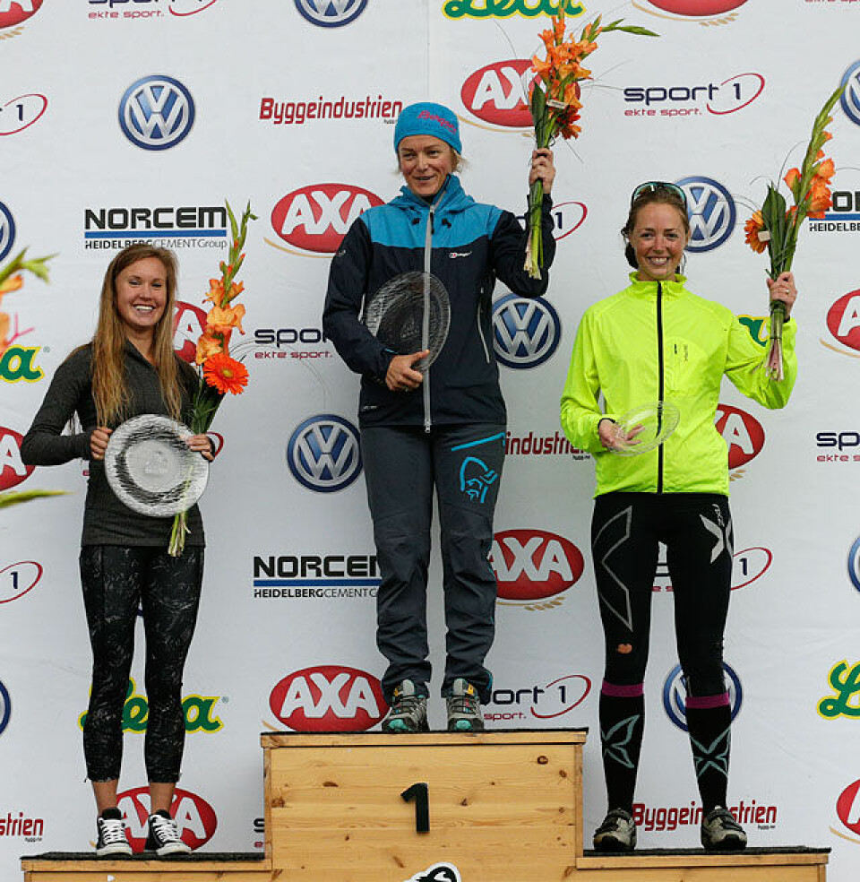 1444 innviet den nye løypa for Birkebeinerrittet i FredagsBirken premiepall_fredagsbirken_damer_25P7481.jpg