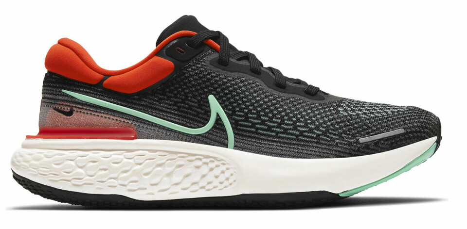 Test av løpesko for asfalt 2021 Nike ZoomX Invincible Run-Herre.jpg