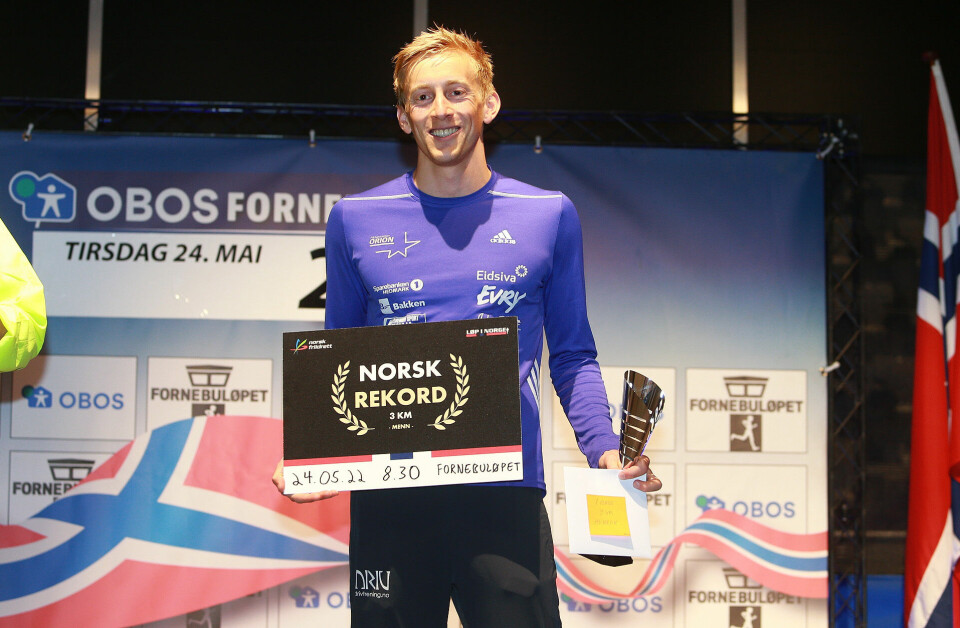 Står norgesrekorden på 3 km for fall i rekordløypa til Forusløpet? Even_Broendbo_Dahl_norsk_rekord_1920_AZ3T6121.jpg