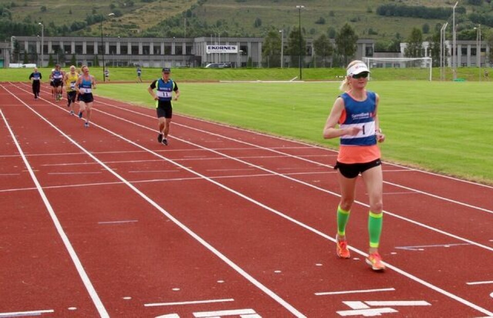 Joachim Tranvåg vant halvmaraton på Hareid Louise_Skak
