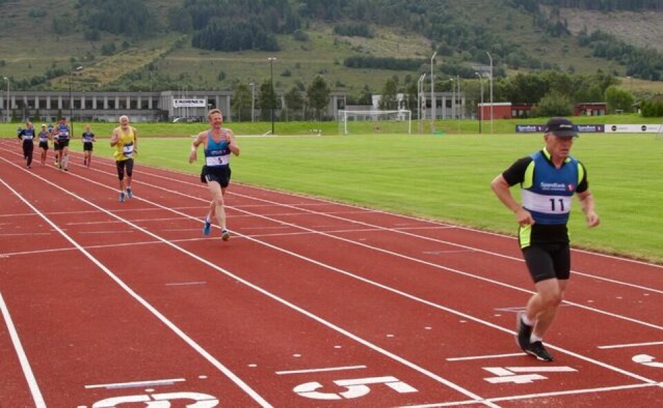 Joachim Tranvåg vant halvmaraton på Hareid Paul_Joan_Undheim