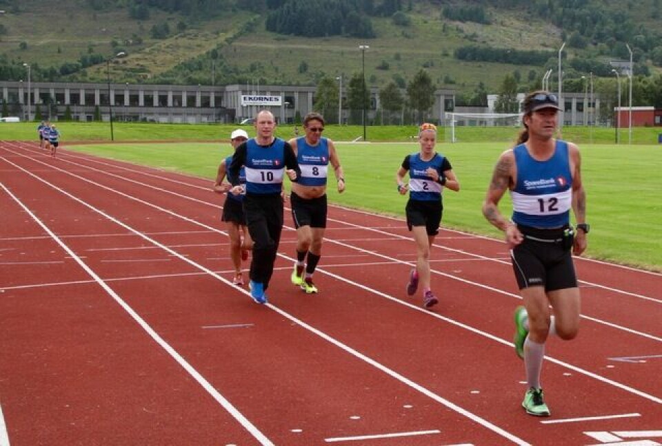 Joachim Tranvåg vant halvmaraton på Hareid Alex_Scherz_vinner