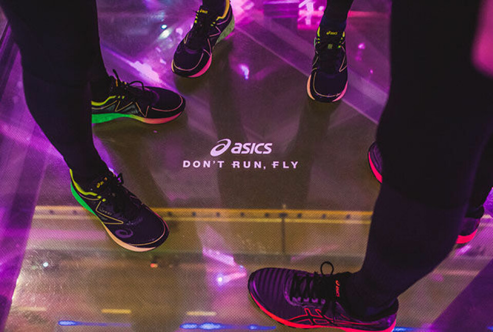 Asics lanserer løpesko med nyutviklet mellomsåle for høy fart HNKC_170307_ASICS_DontRunFlyLive-1010-web.jpg