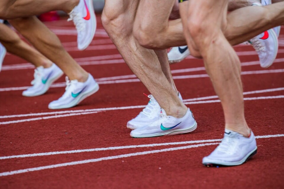Nok en gang har det vært stevne på Bislett. Nok en gang fikk vi oppleve perseskred. Hvor mye skyldes Nike-skoene og hvor mye bedre er løperne blitt?Foto: Samuel Hafsahl Nok en gang har det vært stevne på Bislett. Nok en gang fikk vi oppleve perseskred. Hvor mye skyldes Nike-skoene og hvor mye bedre er løperne blitt?Foto: Samuel Hafsahl