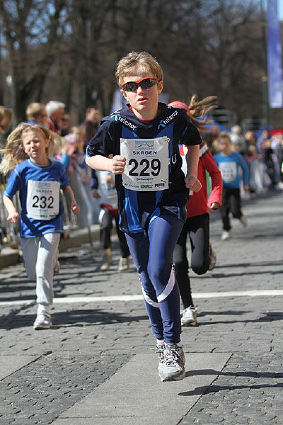 5047 fullførte Sentrumsløp nr. 30 229_solbriller_IMG_0490