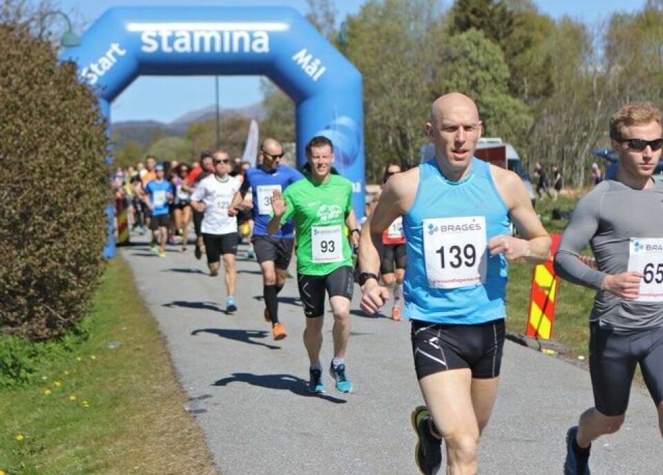 176 løpere i Ålesund Maraton på årets første sommerdag 08_halvmaraton_03.jpg