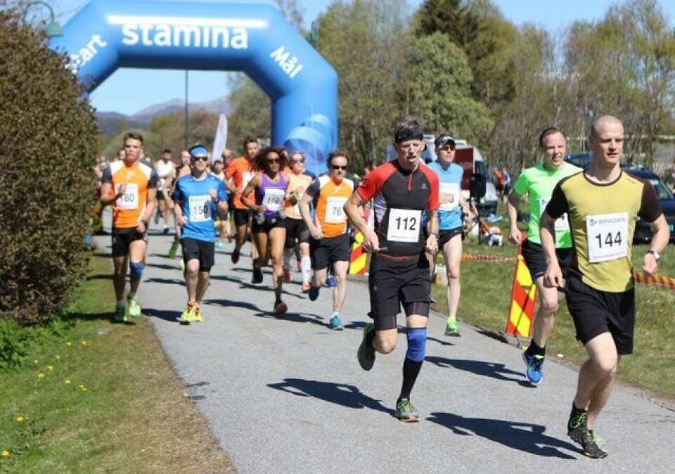 176 løpere i Ålesund Maraton på årets første sommerdag 08_halvmaraton_04.jpg