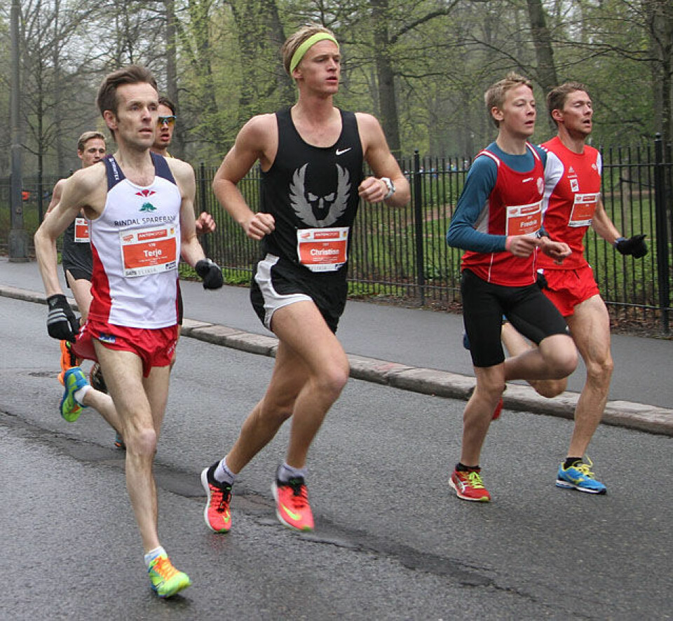 Ørjan Grønnevig og Karoline B. Grøvdal vant kaldt Sentrumsløp 10km_900m_Terje_Olsen_Rindal_IMG_7908.jpg