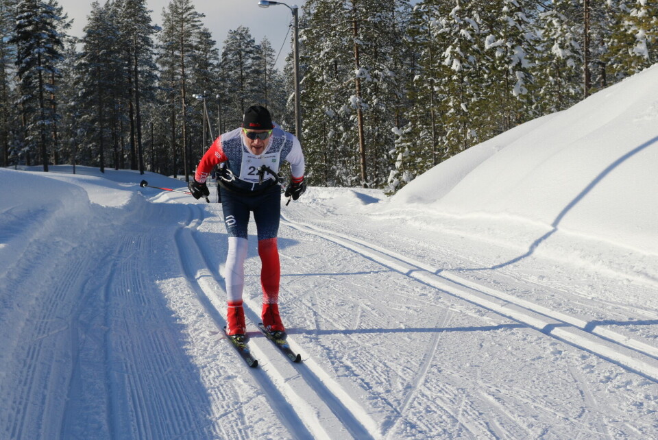 Stig Evensen fra Elverum suser inn inn til 2. plass i klasse M66-70 år på den nye skistadion på Østby. (Foto: Rolf Bakken) Stig Evensen fra Elverum suser inn inn til 2. plass i klasse M66-70 år på den nye skistadion på Østby. (Foto: Rolf Bakken)