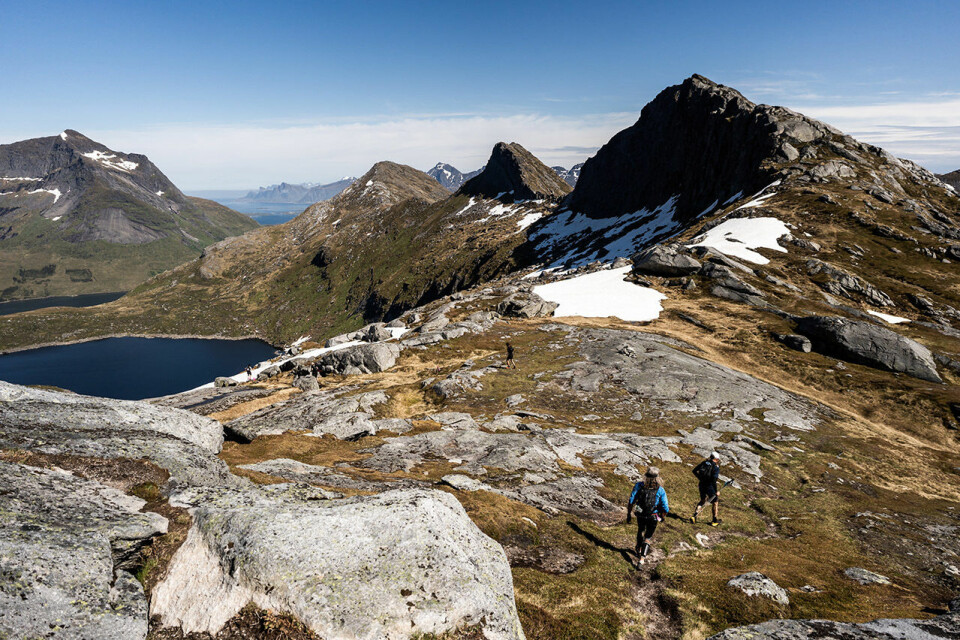 Spektakulært da mange fjellglade folk løp Lofoten Ultra-Trail LUT-iancorless_ArcticTriple2022-01855.jpg