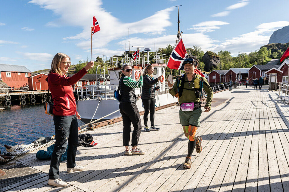 Spektakulært da mange fjellglade folk løp Lofoten Ultra-Trail LUT-iancorless_ArcticTriple2022-03259.jpg