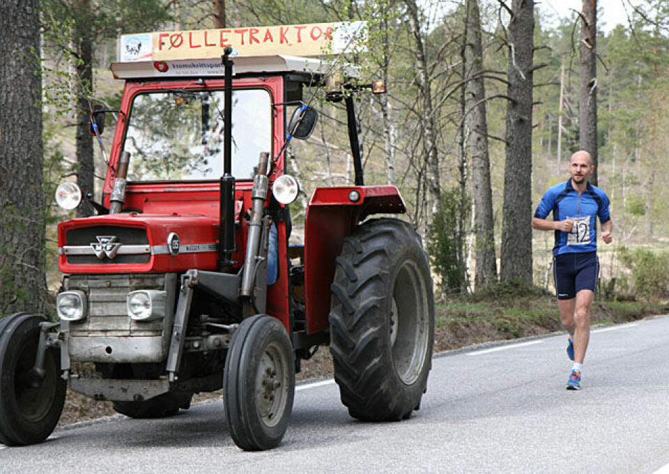 Eventyrlige Bygdemaraton IMG_6840_Foelgetraktor.jpg